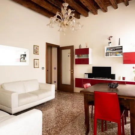 Ca Venier Apartament