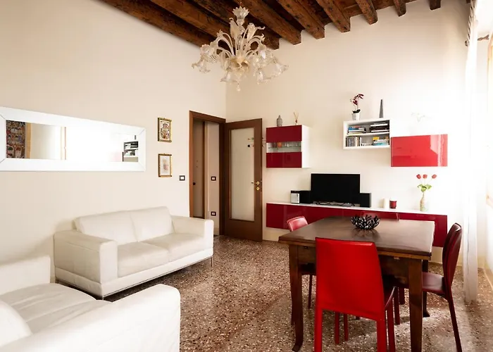 Ca Venier Apartament