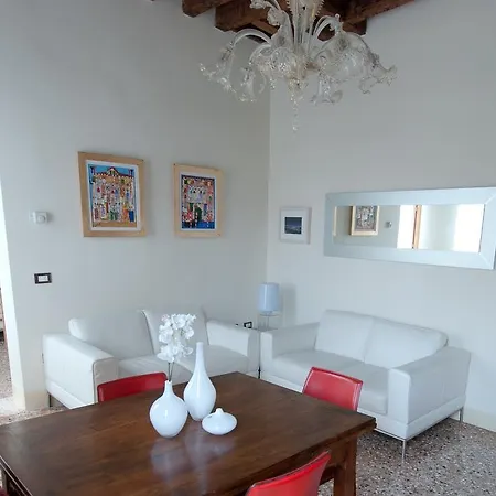 Ca Venier البندقية