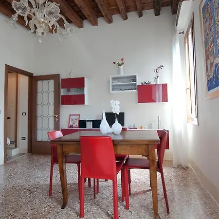 Ca Venier * البندقية